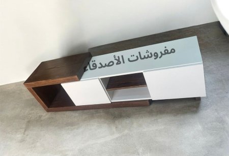 مزنون تلفزيون بسعر {700} شيكل